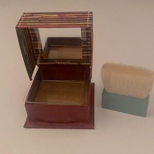 Hoola Matte Bronzer with Brush